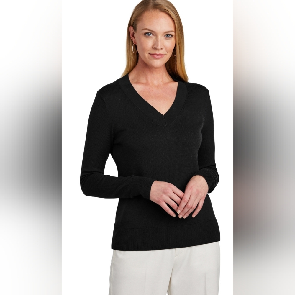 NWOT Brooks Brothers women's v-neck sweater